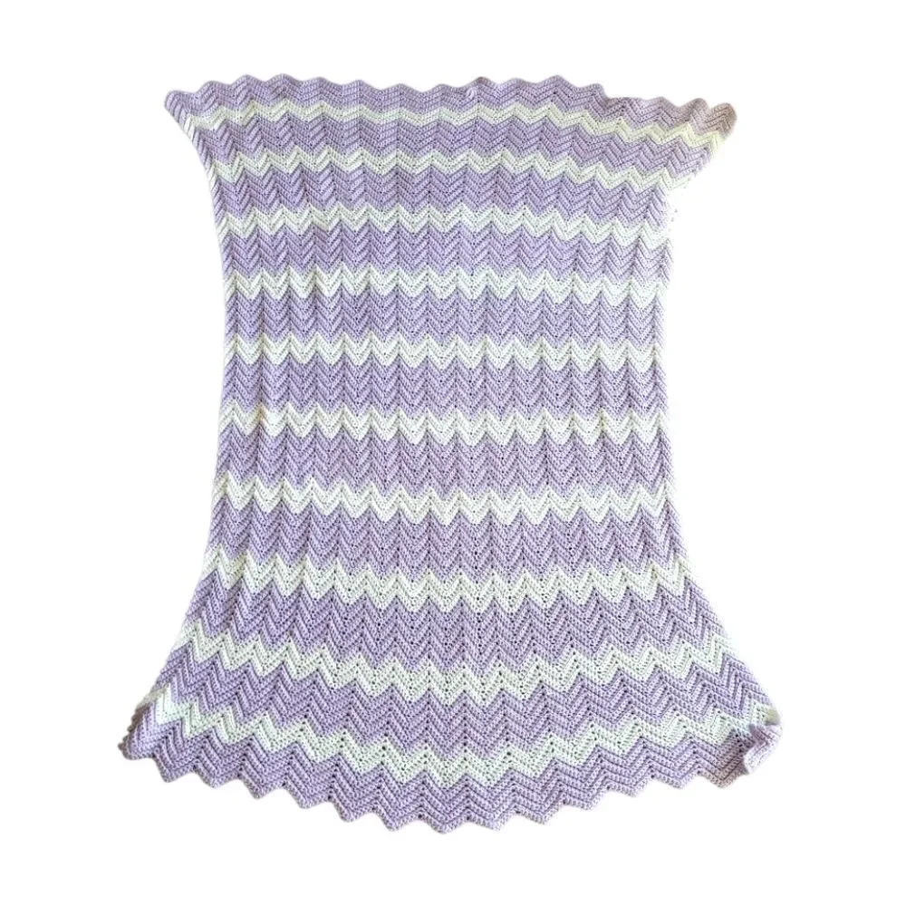 Handmade Crochet Lilac Purple And White Chevron Baby Blanket Throw 30